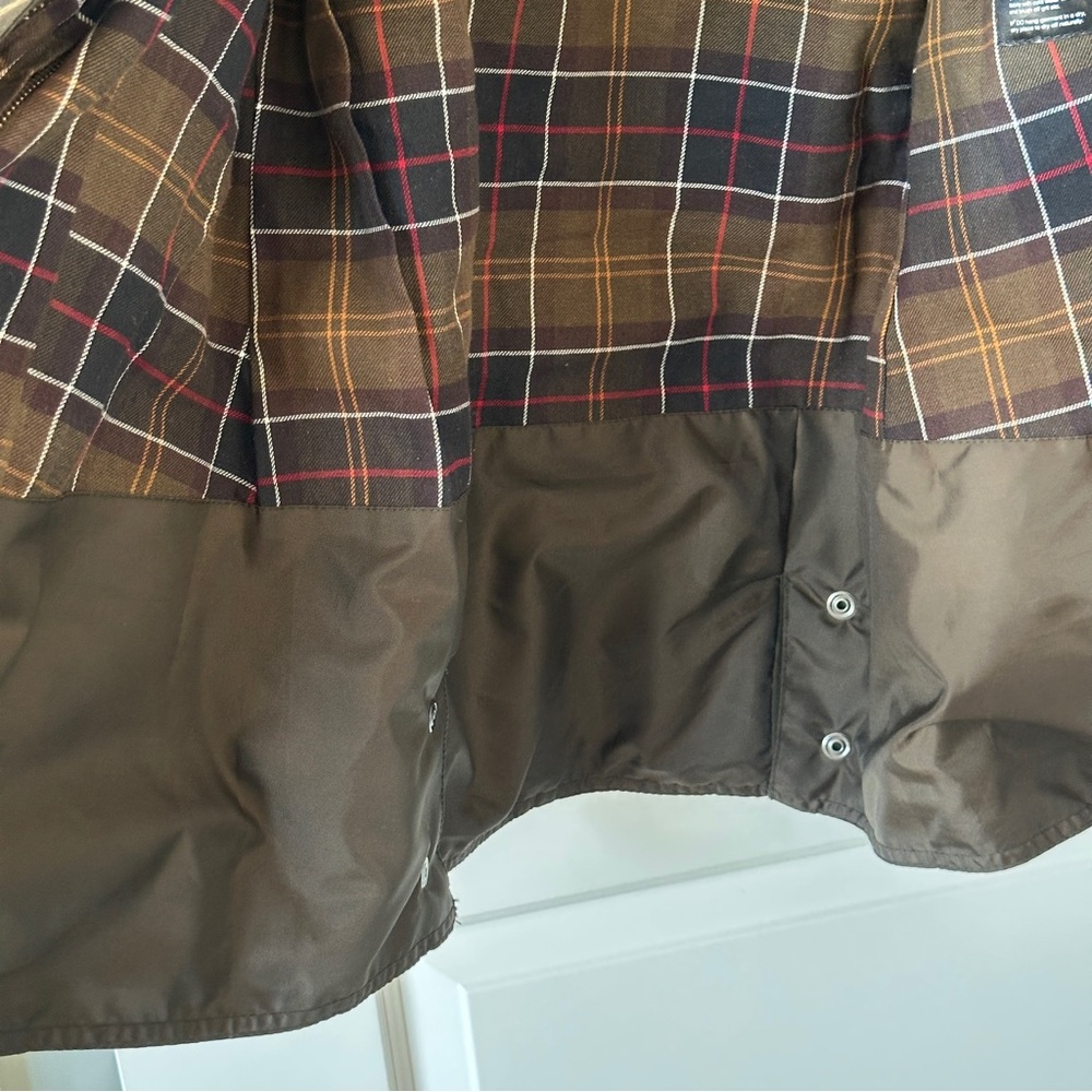 Barbour Beadnell classic waxed cotton jacket - Picture 10 of 11
